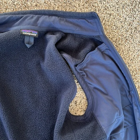 Men’s Patagonia Sweater Vest - Picture 7 of 7